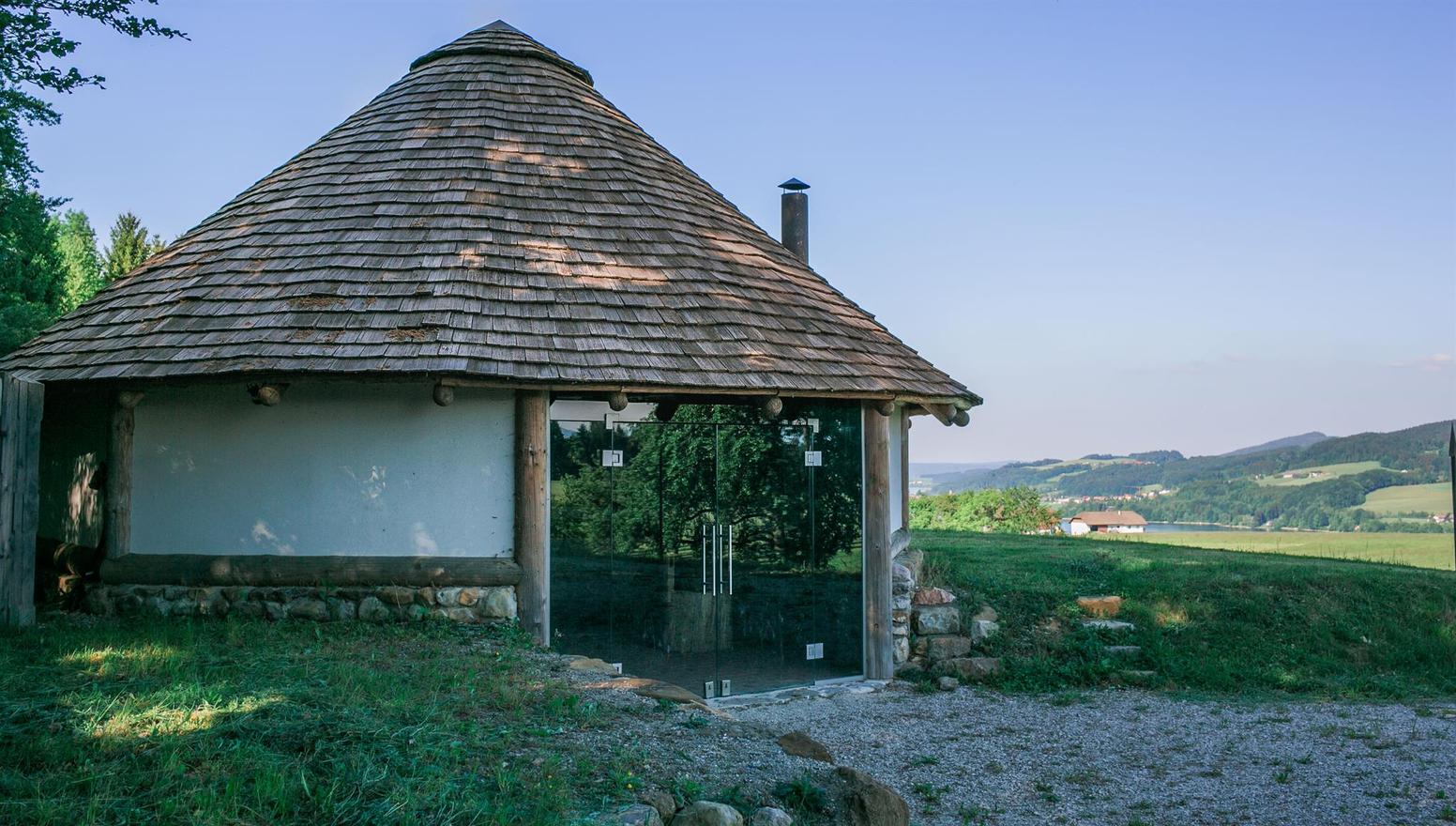Salzburger Museumstag mit Kugelmühle, Keltenschmiede und Getreidemühle