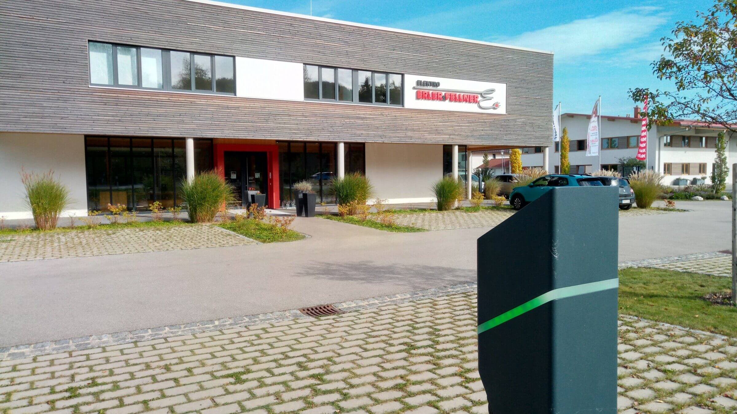 Tittmoning_E-Ladestation Elektro ErlerFellner1